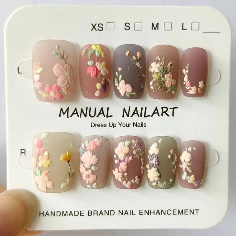 3D Embroidery Floral Press-On Nails - 10 Piece Set