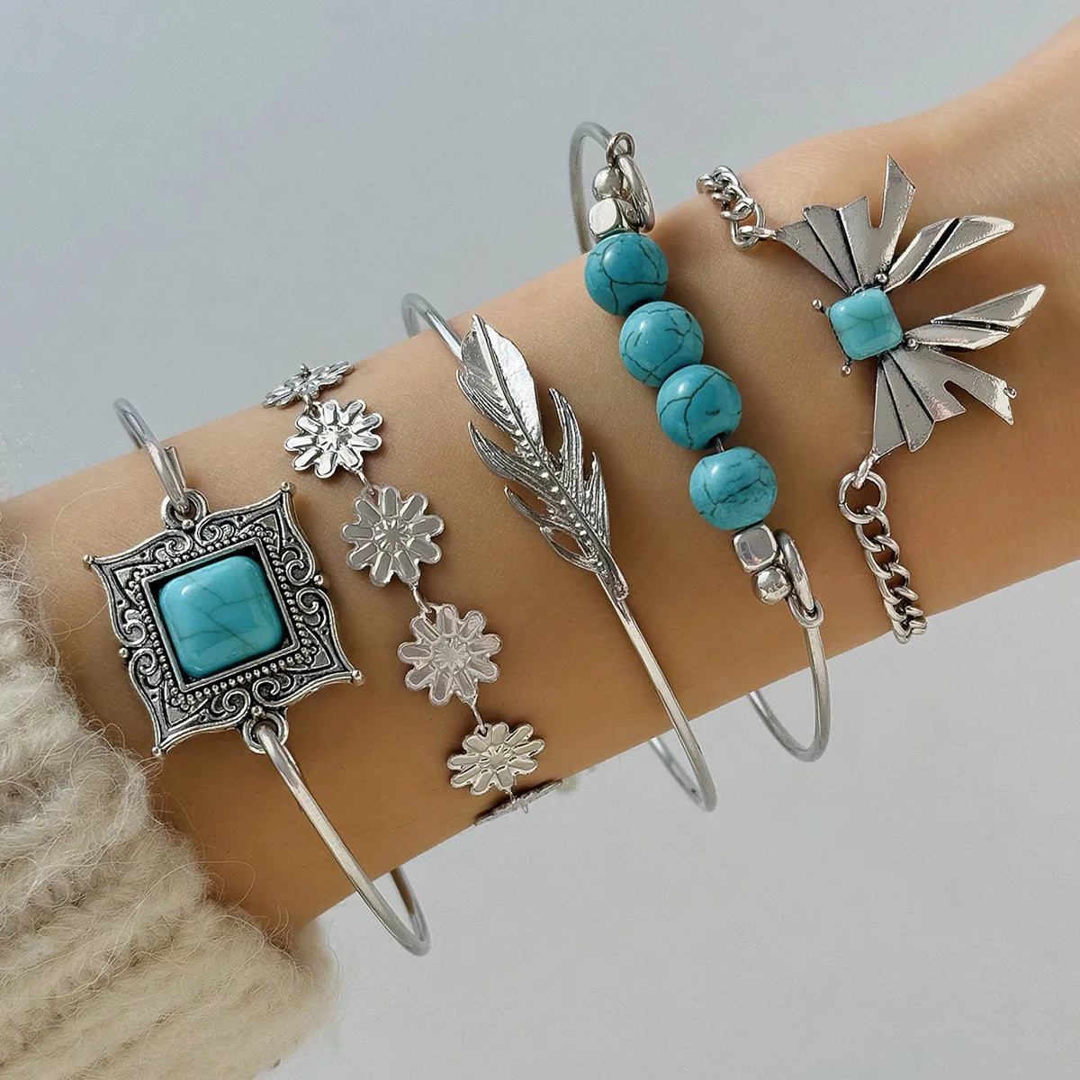 Vintage Turquoise Bracelet Set - 5-Piece Bohemian Feather & Flower Bangles